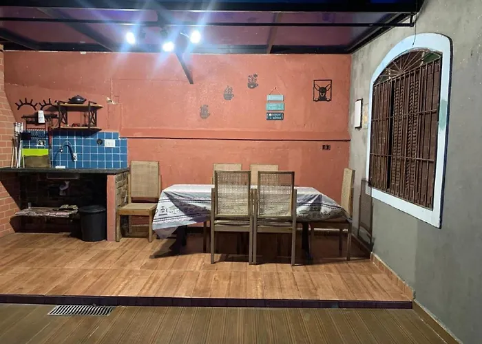 Casa Em Peruibe 3 Dormitorios Sendo 1 Suite Pe Na Areia