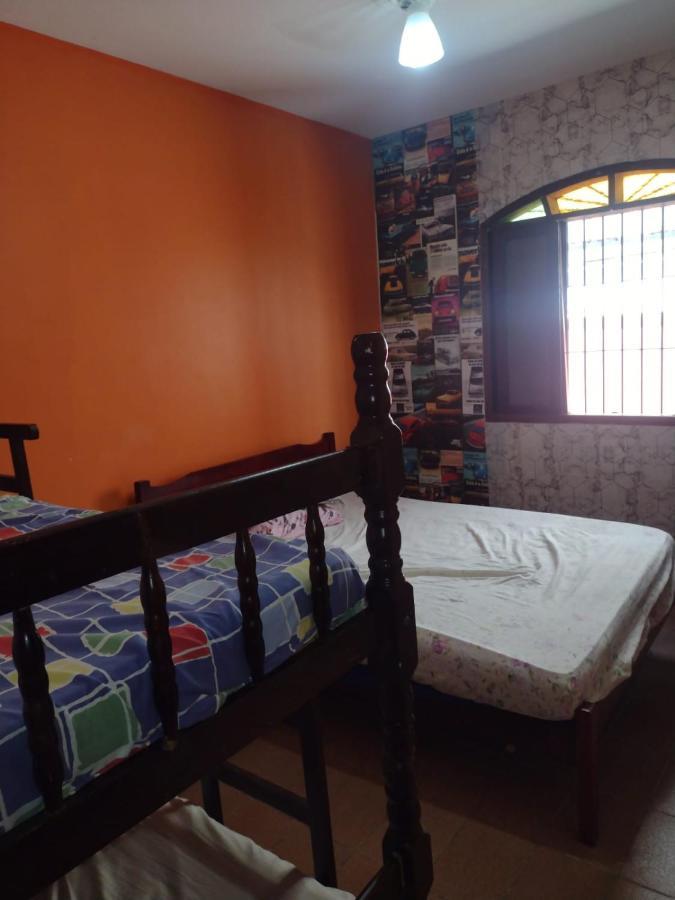 Casa Em 3 Sendo 1 Pe Na Areia Peruibe