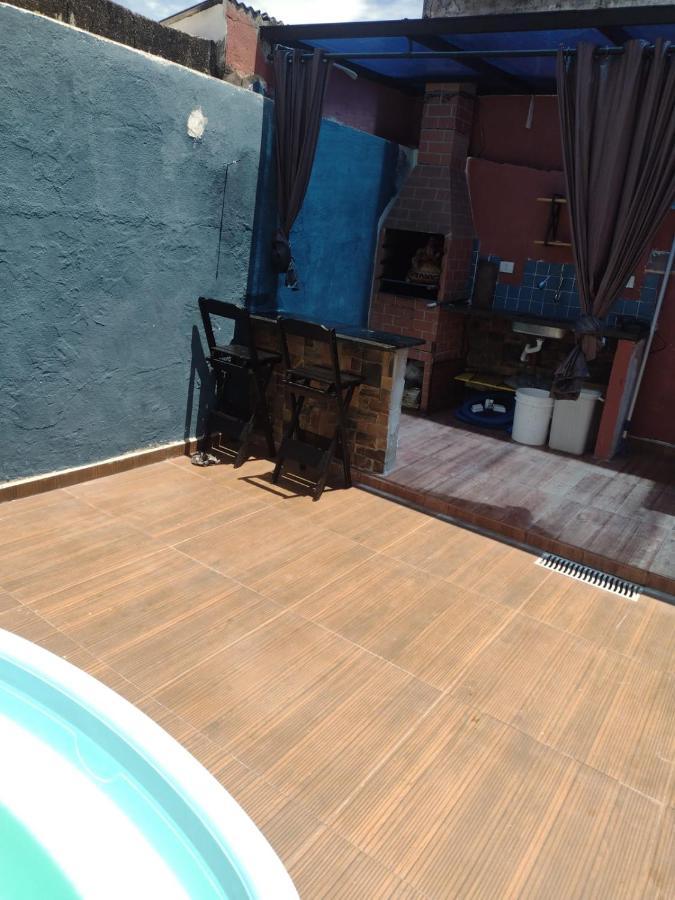 Casa Em 3 Sendo 1 Pe Na Areia Holiday home