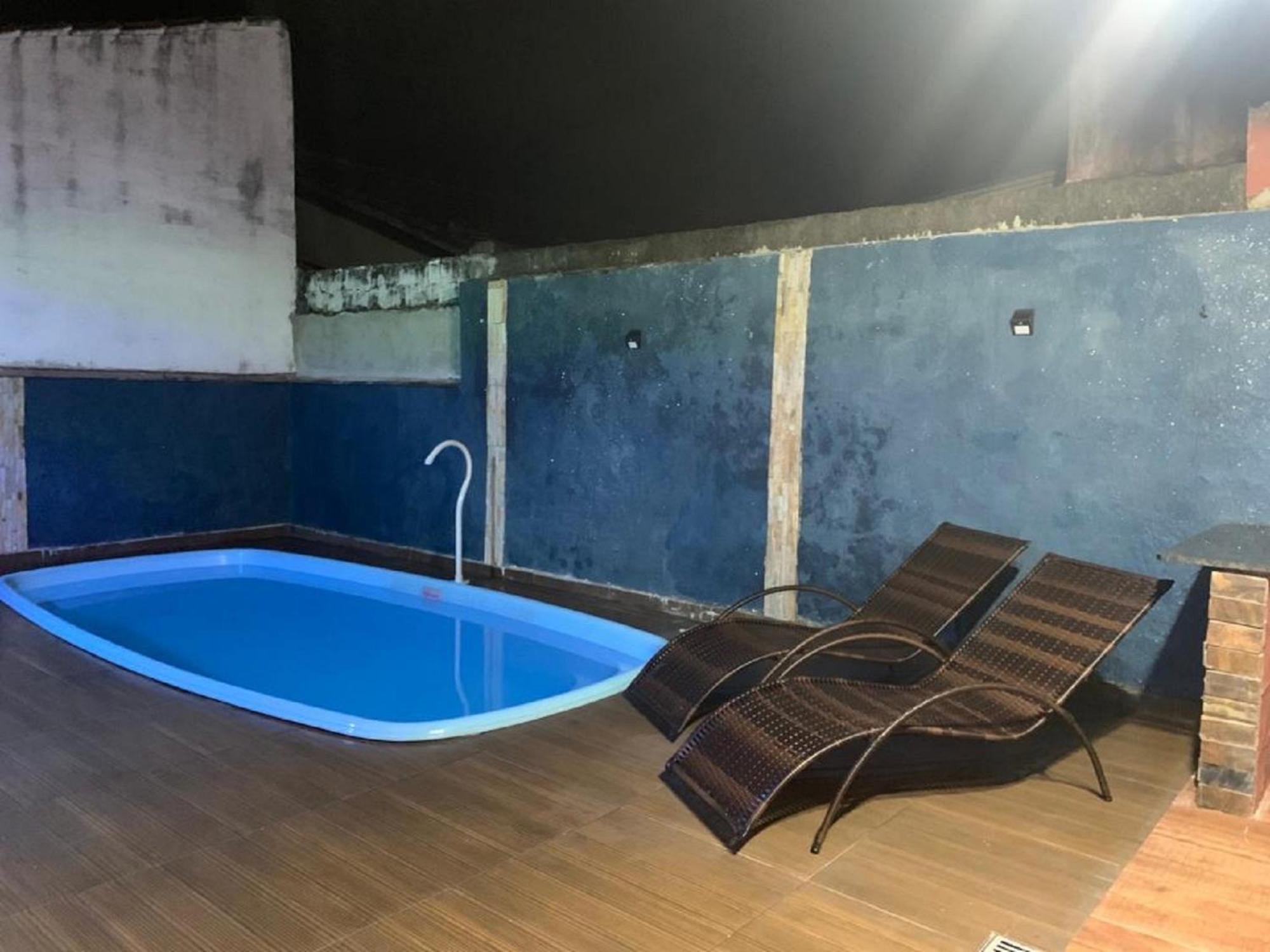 Casa Em 3 Sendo 1 Pe Na Areia Holiday home *