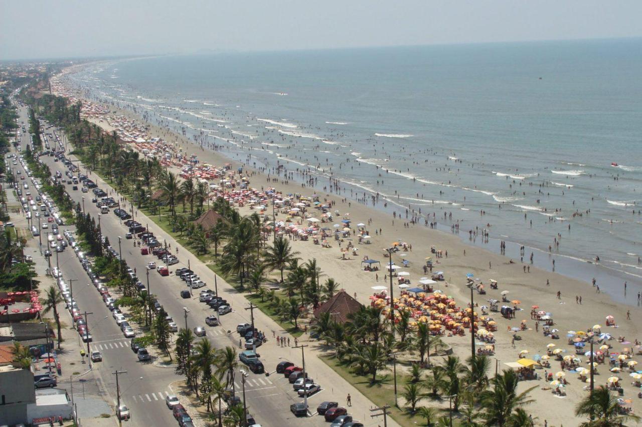 Casa Em 3 Sendo 1 Pe Na Areia * Peruibe